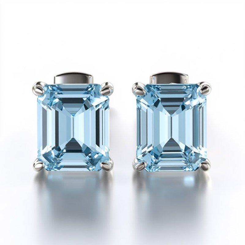 Como Stud Earrings in sterling silver with natural topaz