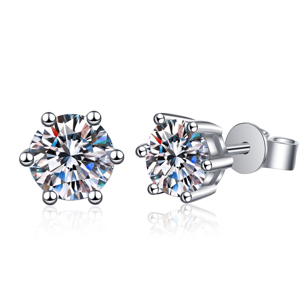 Iside Earrings in sterling silver with moissanite