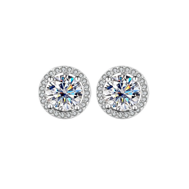 Luisa Earrings in sterling silver with moissanite