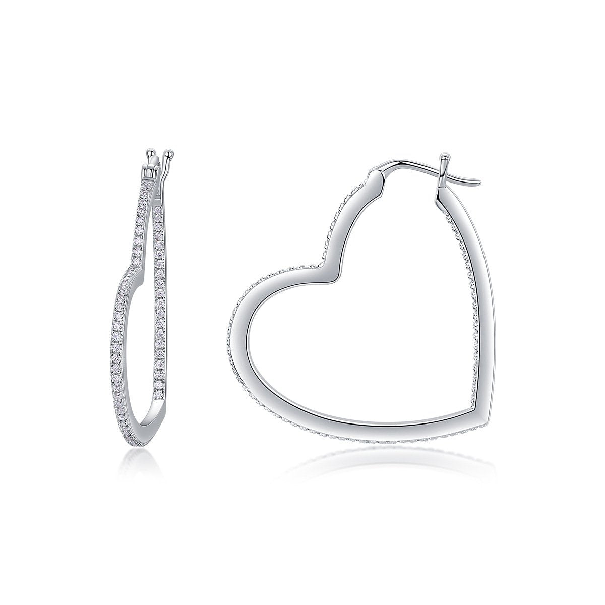 Maristella Earrings in sterling silver with moissanite