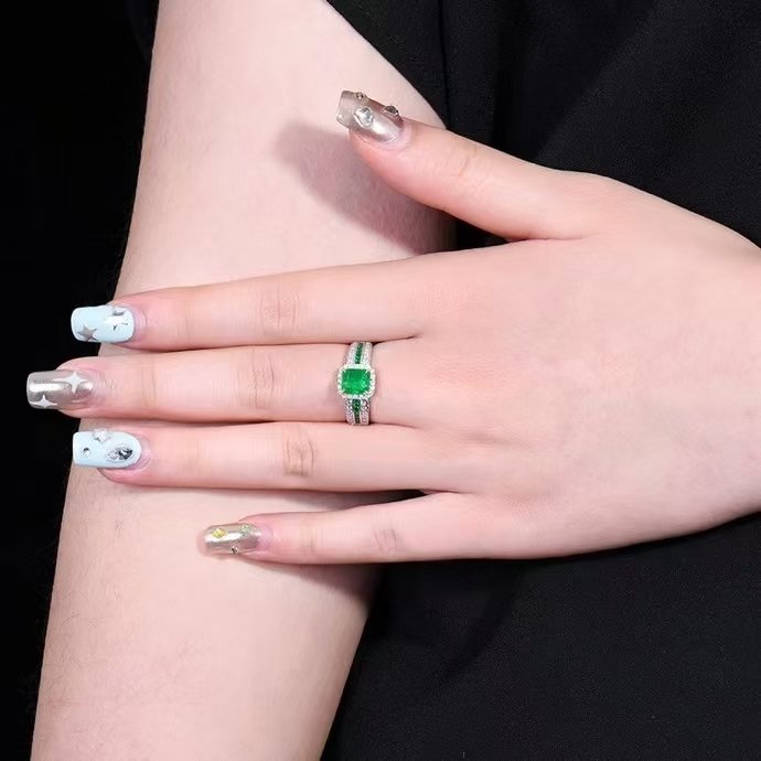 Noemi Ring — view 3