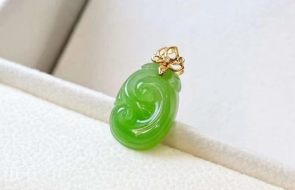Rosanna Pendant — view 6