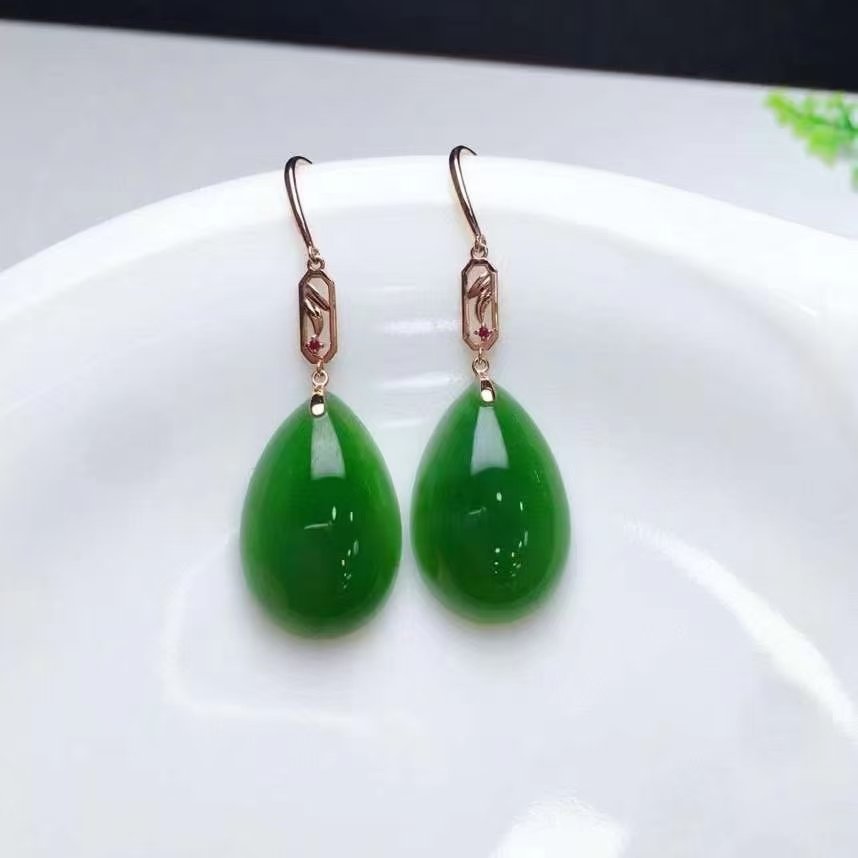 Serafina Drop Earrings in 18K gold with nephrite jade